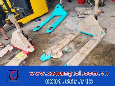 DỊCH VỤ SỬA CHỮA MUA BÁN XE NÂNG TAY TẠI THỦ DẦU MỘT – BÌNH DƯƠNG