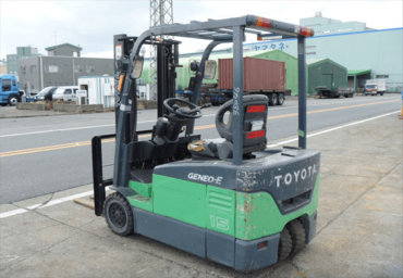 Dịch vụ sửa xe nâng ở Dĩ An