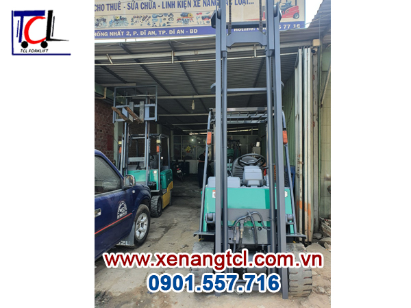 Xe nâng điện 2.5 tấn